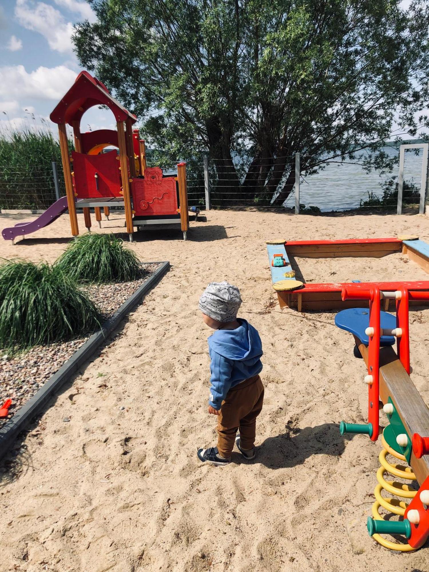 Apartamenty Boszkowo Lake Harbor Exteriör bild