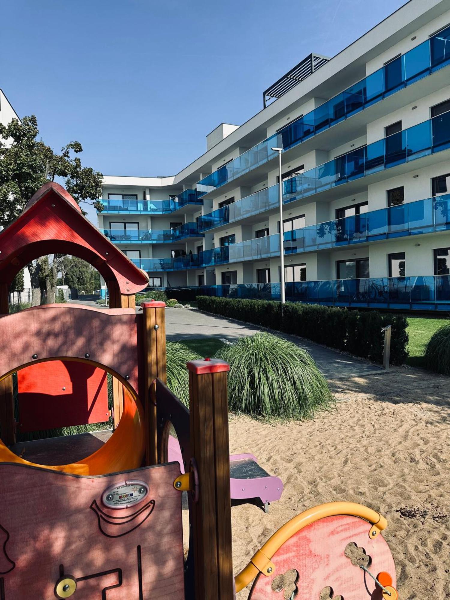Apartamenty Boszkowo Lake Harbor Exteriör bild